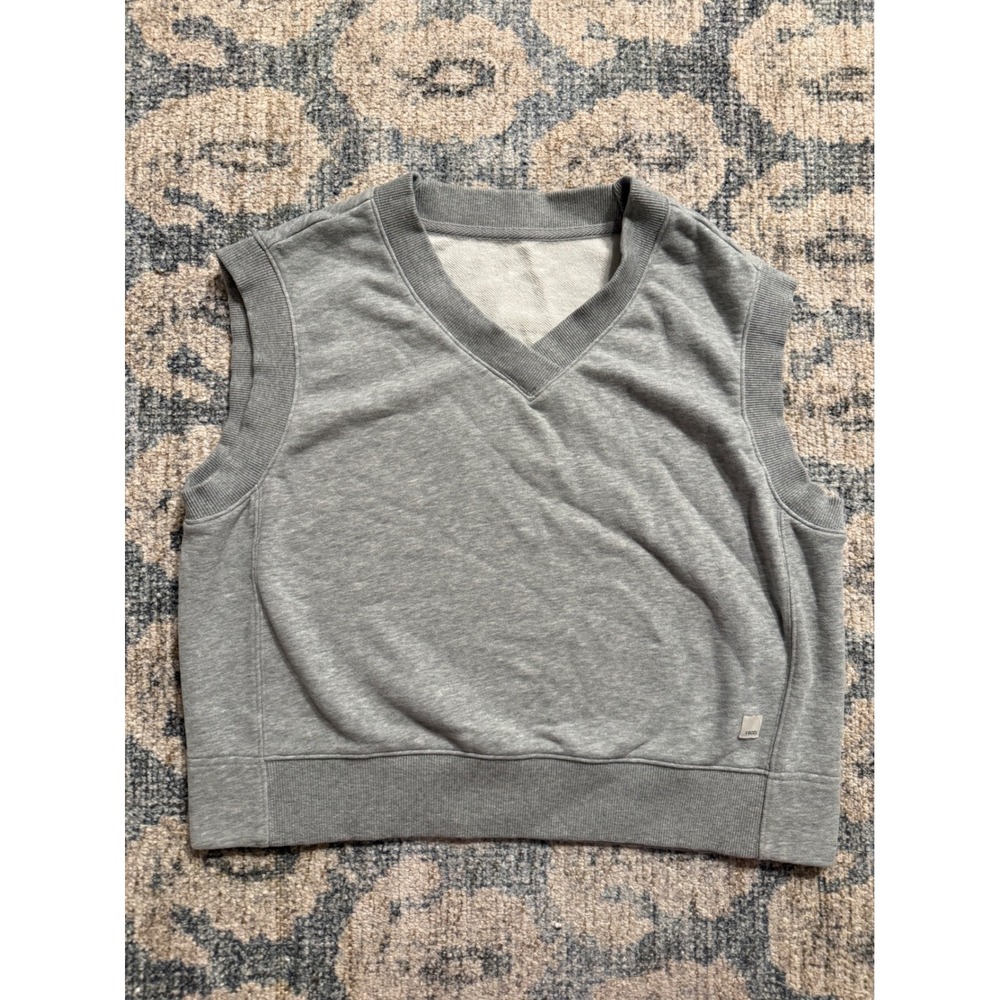 Vuori Sedona Vest Light Heather Grey Size XS Excellent Condition